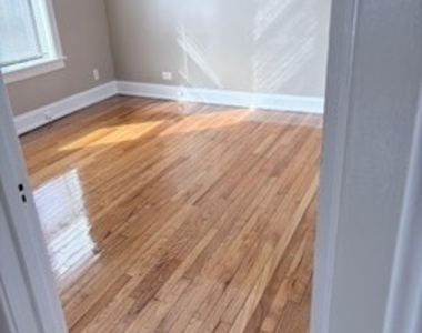 7363 S Coles Avenue - Photo Thumbnail 3