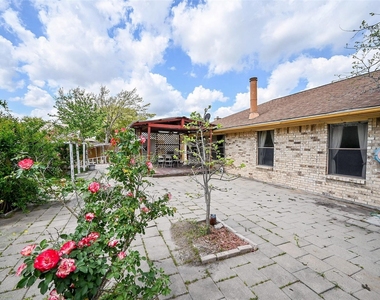 14431 Royal Hill Drive - Photo Thumbnail 25