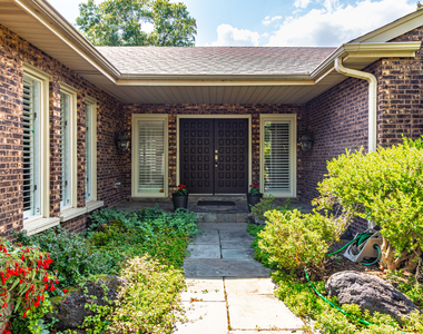 31 Fox Trail - Photo Thumbnail 2