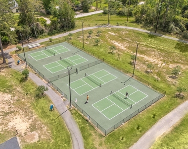 2226 Royal Ann Way - Photo Thumbnail 41