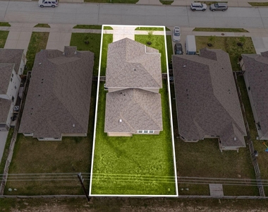 2226 Royal Ann Way - Photo Thumbnail 34