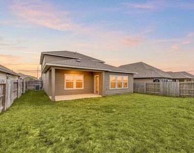 2226 Royal Ann Way - Photo Thumbnail 30