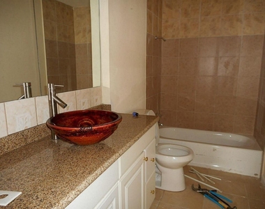 11226 Concho Street - Photo Thumbnail 10
