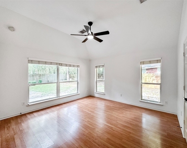 126 N Willow Point Circle - Photo Thumbnail 7