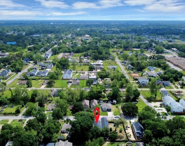 8313 Venus Street - Photo Thumbnail 34