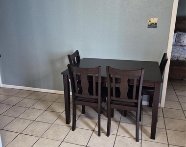 3506 Cove View Boulevard - Photo Thumbnail 3
