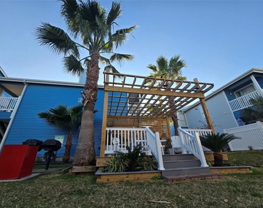 3506 Cove View Boulevard - Photo Thumbnail 22