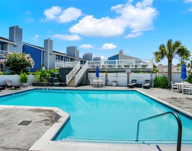 3506 Cove View Boulevard - Photo Thumbnail 17