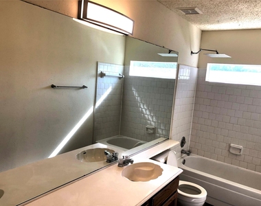 4819 Sunshine Drive - Photo Thumbnail 27