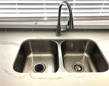 4819 Sunshine Drive - Photo Thumbnail 13