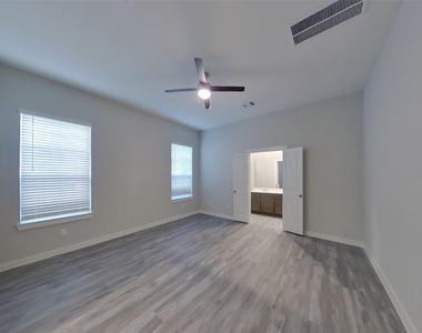 22735 Terrazzo Drive - Photo Thumbnail 5