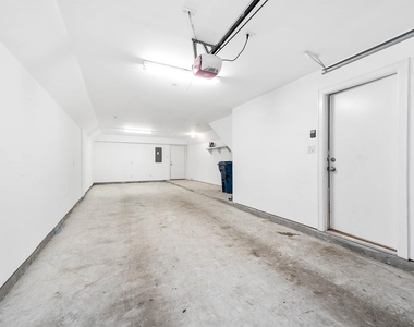 7650 Springhill Street - Photo Thumbnail 21