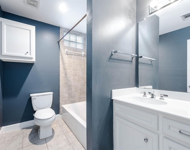 7650 Springhill Street - Photo Thumbnail 11