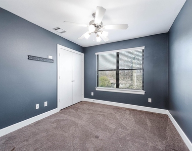 7650 Springhill Street - Photo Thumbnail 14