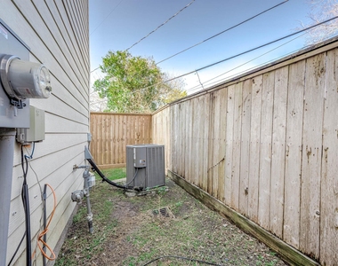 7650 Springhill Street - Photo Thumbnail 22
