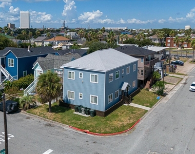 1017 11th Street - Photo Thumbnail 17