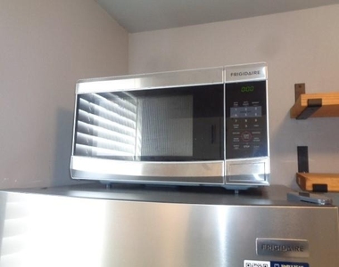 2225 Mimosa Drive - Photo Thumbnail 12
