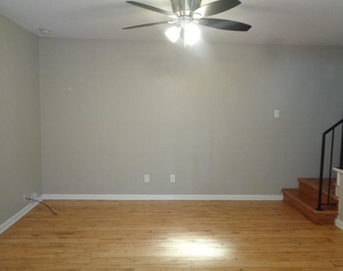 2225 Mimosa Drive - Photo Thumbnail 15
