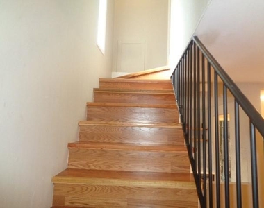 2225 Mimosa Drive - Photo Thumbnail 17
