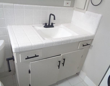 2225 Mimosa Drive - Photo Thumbnail 20
