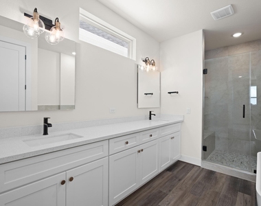 3905 Pinemont Drive - Photo Thumbnail 24