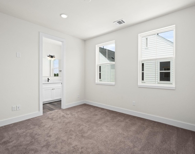 3905 Pinemont Drive - Photo Thumbnail 27