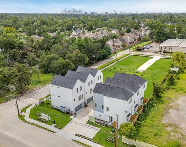 3905 Pinemont Drive - Photo Thumbnail 34