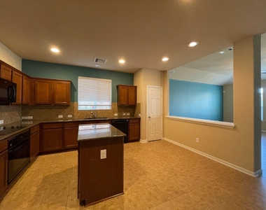 21554 Hawkspur Ridge Street - Photo Thumbnail 4