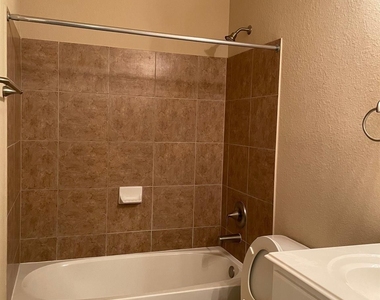 21554 Hawkspur Ridge Street - Photo Thumbnail 9