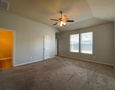21554 Hawkspur Ridge Street - Photo Thumbnail 11