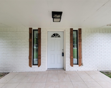 25723 Glen Loch - Photo Thumbnail 4