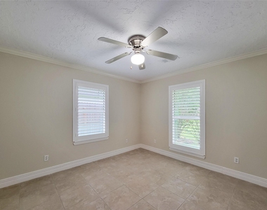 25723 Glen Loch - Photo Thumbnail 20