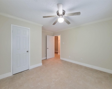 25723 Glen Loch - Photo Thumbnail 21