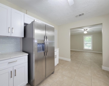 25723 Glen Loch - Photo Thumbnail 14
