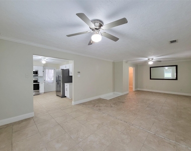 25723 Glen Loch - Photo Thumbnail 10