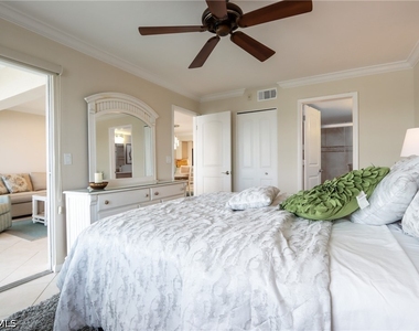 271 Southbay Drive - Photo Thumbnail 8