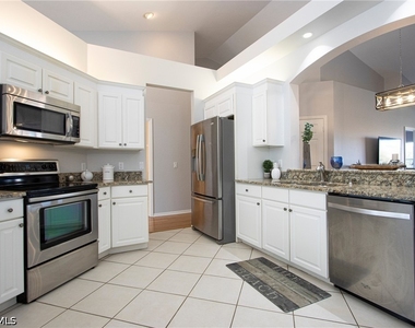 5705 Heron Lane - Photo Thumbnail 3