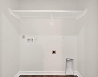 422 4th Street - Photo Thumbnail 18