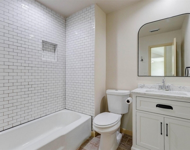 5319 Ridgestone Street - Photo Thumbnail 13