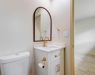 5319 Ridgestone Street - Photo Thumbnail 15