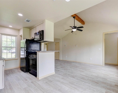 5319 Ridgestone Street - Photo Thumbnail 8