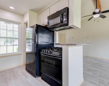 5319 Ridgestone Street - Photo Thumbnail 11