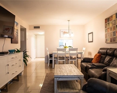 1724 Pine Valley Drive - Photo Thumbnail 16