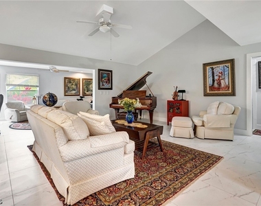 787 Overriver Drive - Photo Thumbnail 7