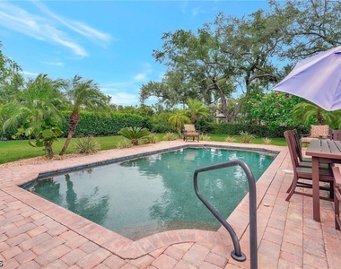 787 Overriver Drive - Photo Thumbnail 22