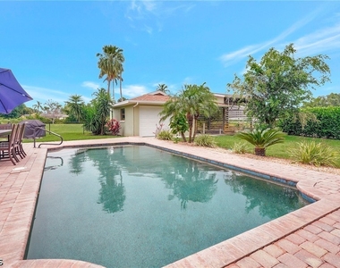 787 Overriver Drive - Photo Thumbnail 23