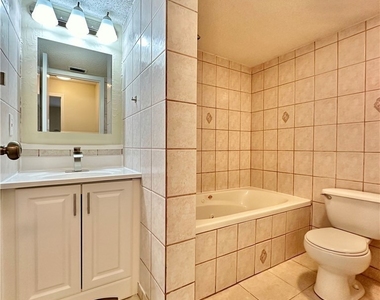3706 Broadway - Photo Thumbnail 11