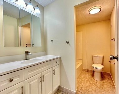 3706 Broadway - Photo Thumbnail 7