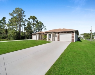 903a Albany Avenue - Photo Thumbnail 1