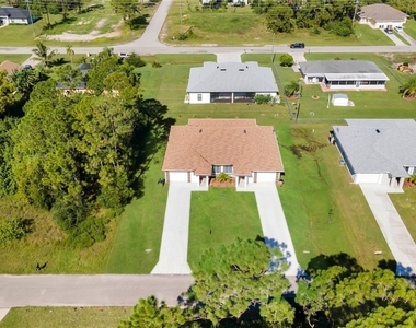 903a Albany Avenue - Photo Thumbnail 34